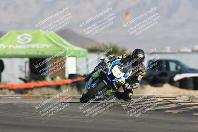 media/Oct-30-2025-Racers Edge (Thu) [[dabbdaf680]]/2-A Group/Session 2 (Turn 16)/